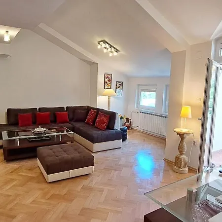 Apartamento Duplex *