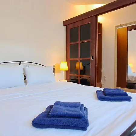 Apartamento Duplex Escópia